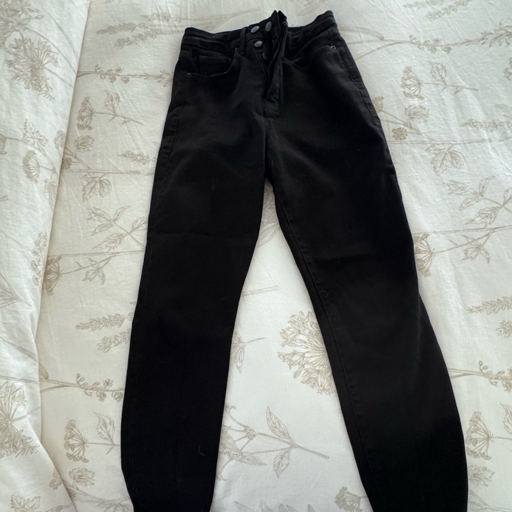 Good American Classic Black Denim